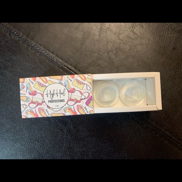 NIB Wedding essential bundle! - Picture 4 of 4